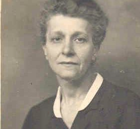 Biographie de Anne-Marie BERNARD (1887-1969)