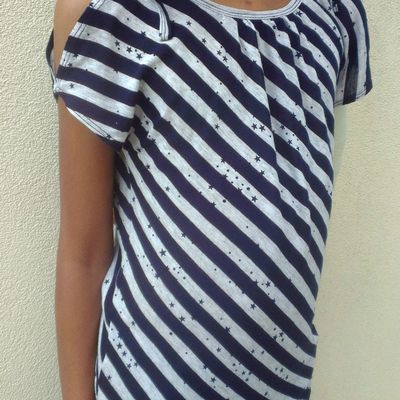 Le bleu marine est à tout le monde... même en retard!