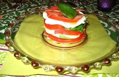 Mille feuilles de tomates mozzarella