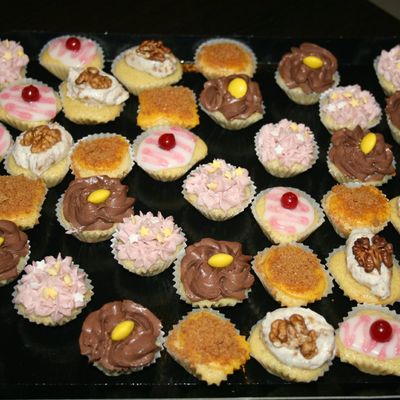 Mini cupcakes............