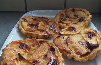 Tartelettes aux pommes sans pâte et carambars (4 SP WW - bleu)