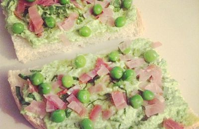 Tartines PPP (Petits pois / Pancetta)