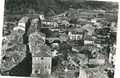 Vues aériennes du village