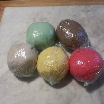 C'est de la pâte mais pas de la polymère