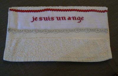 Serviette ange... en rouge et crème