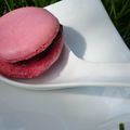 "MACARONS À LA CERISE"