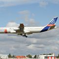 Aéroport: Toulouse-Blagnac(TLS-LFBO): Airbus Industrie: Airbus A340-311: F-WWAI: MSN:001. LE NOUVEL PROFIL D'AILES LAMINAIRE.