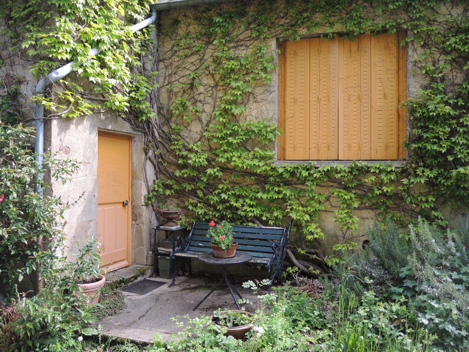 Préporché, l'étang Boiré, maison la Milande, terrasse (58)
