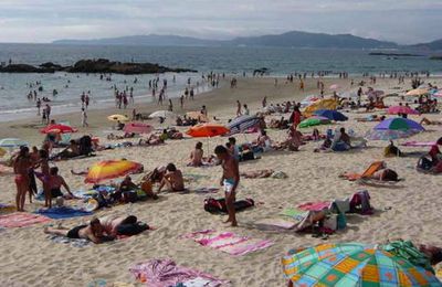Plage à Vigo, Espagne ... beau temps chaud (29
