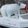 Un ours polaire au Quartier des Spectacles