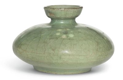 A Korean slip-painted celadon oil jar, Koryo dynasty, 12th century