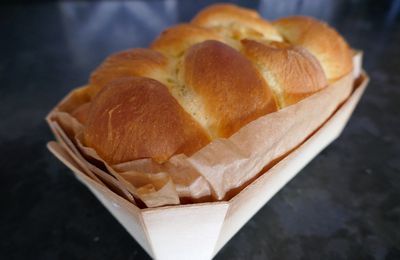 BRIOCHE A TOMBER