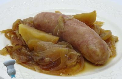 Diots aux pommes et oignons caramélisés