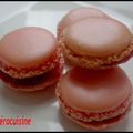 MACARONS... GIRLY...