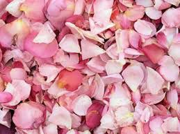 Comment faire son eau de rose maison