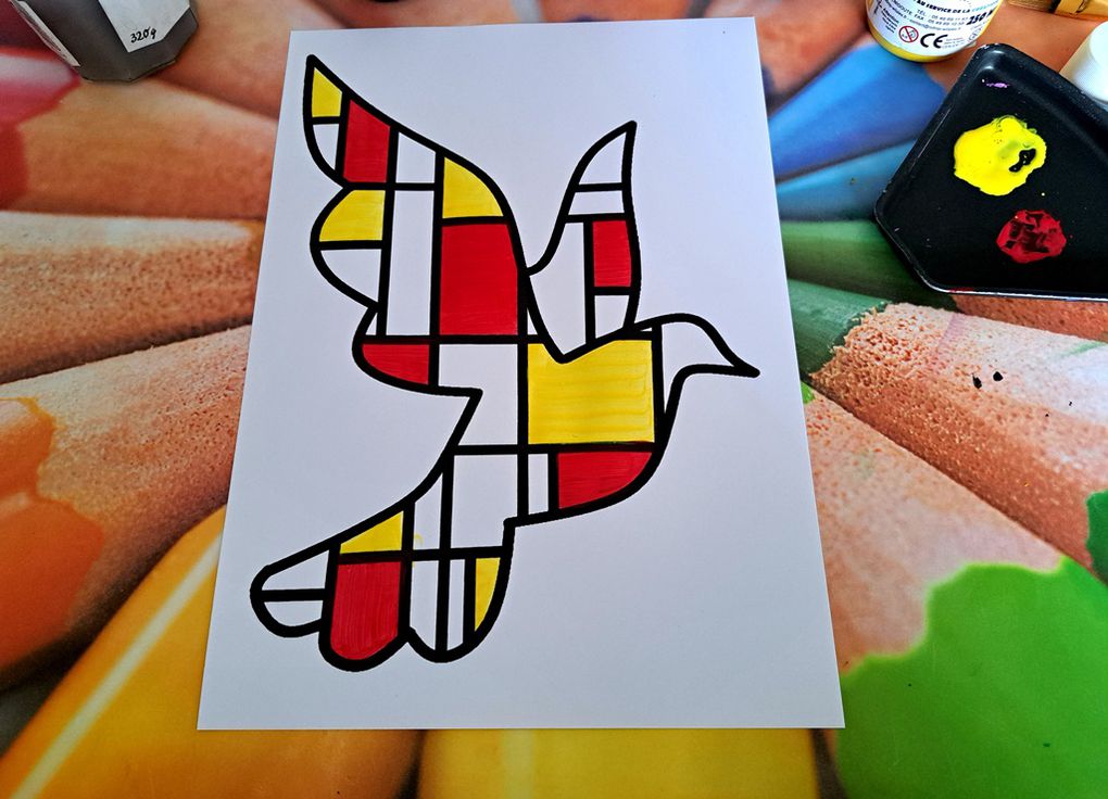 Colombe de la paix inspirée de MONDRIAN