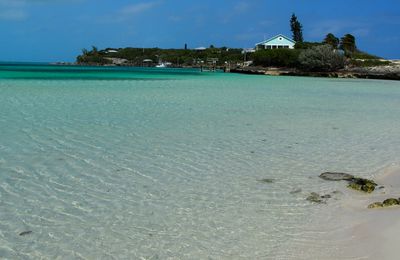 deux mois aux Bahamas