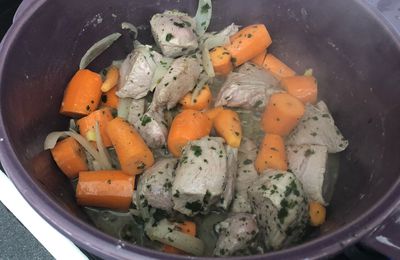 VEAU AUX CAROTTES ET GINGEMBRE