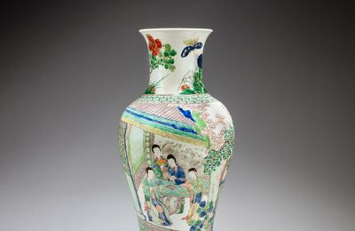 A famille-verte 'court ladies' baluster vase, Qing dynasty, Kangxi period