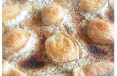 Tarte rustique au chèvre et au miel