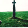 Menhir de SERRIERS (15 Cantal) Carte 1/25000 2536 OUEST / Chaudes Aigues