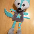 Doudou plat renard gris et bleu