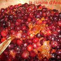 des fruits en abondance..et une appétissante confiture