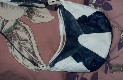 sac navy cuir vintage bleu marine et blanc