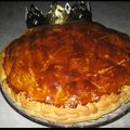 Galette des rois aux poires caramélisées