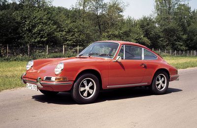 911 (1964 à nos jours) "le plaisir à l'état Porsche"