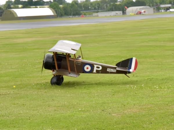 Les chasseurs anglais et allemands de la premiére guerre mondiale.