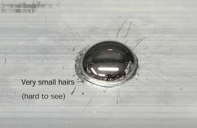 Le mercure détruit la couche d'alumine et provoque une étonnante réaction - vidéo