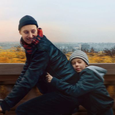 Critique : Love Me Tender, de Anna Cazenave Cambet :  Son fils, sa bataille