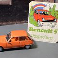 Un ancien autocollant Renault en l'honneur de la R5 !