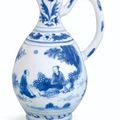 Aiguière en porcelaine de Chine bleu blanc de période Transition (1619-1683), la monture en argent probablement par Dirk Stolck,