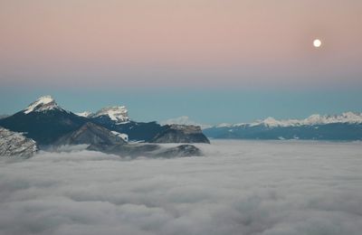 Couleurs Alpes crépuscule 