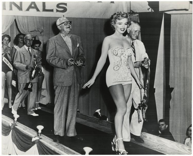 29/06-01/07/2016, PROFILES IN HISTORY, Hollywood Auction 83 - Lots