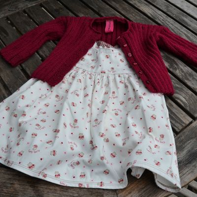 de la couture, du tricot