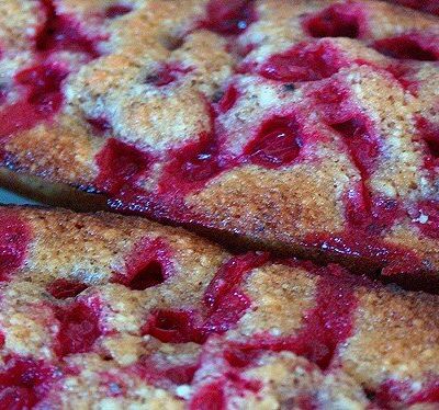 # Financiers aux perles rouges #