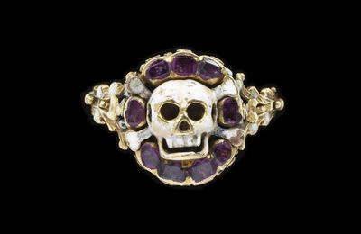 Memento mori ring, circa 1550-1575