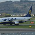 Aéroport Tarbes-Lourdes-Pyrénées: Ryanair: Boeing 737-8AS: EI-DYL: MSN 36574/2635.