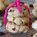 ღ " MIAM " Cookies au chocolat blanc - Cranberry /raisins et noix de pecan salées