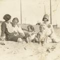 1928, Santa Monica - Norma Jeane en famille - 2