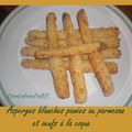 ASPERGES BLANCHES PANEES AU PARMESAN ET OEUFS A LA COQUE 