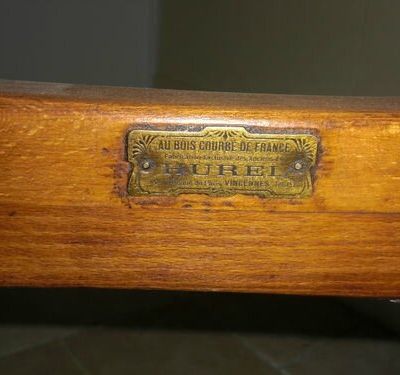 Magnifique et rare petite table/bureau ancien de très grande qualité, de marque "HUREL-au bois courbé de France"