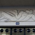 Relief masculin en cariatide, 49 avenue Paul Doumer 