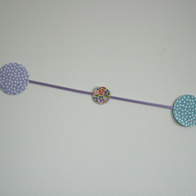 "Enguirlande-moi" guirlande en tissu mauve