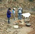 Tây Nguyên : découverte de plusieurs objets datant de 3.000 à 3.500 ans à Dak Lak 