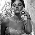 UN DIMANCHE AVEC JEAN SIMMONS (1)