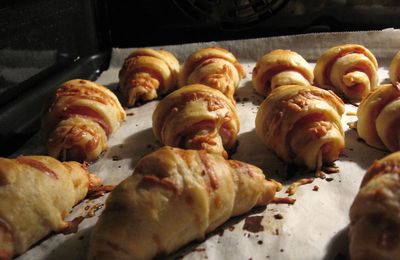 MINIS CROISSANTS AU JAMBON/EMMENTHAL 